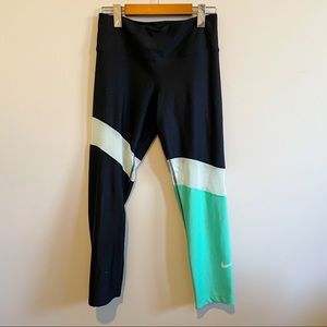 Nike Dri-Fit tri-coloured leggings